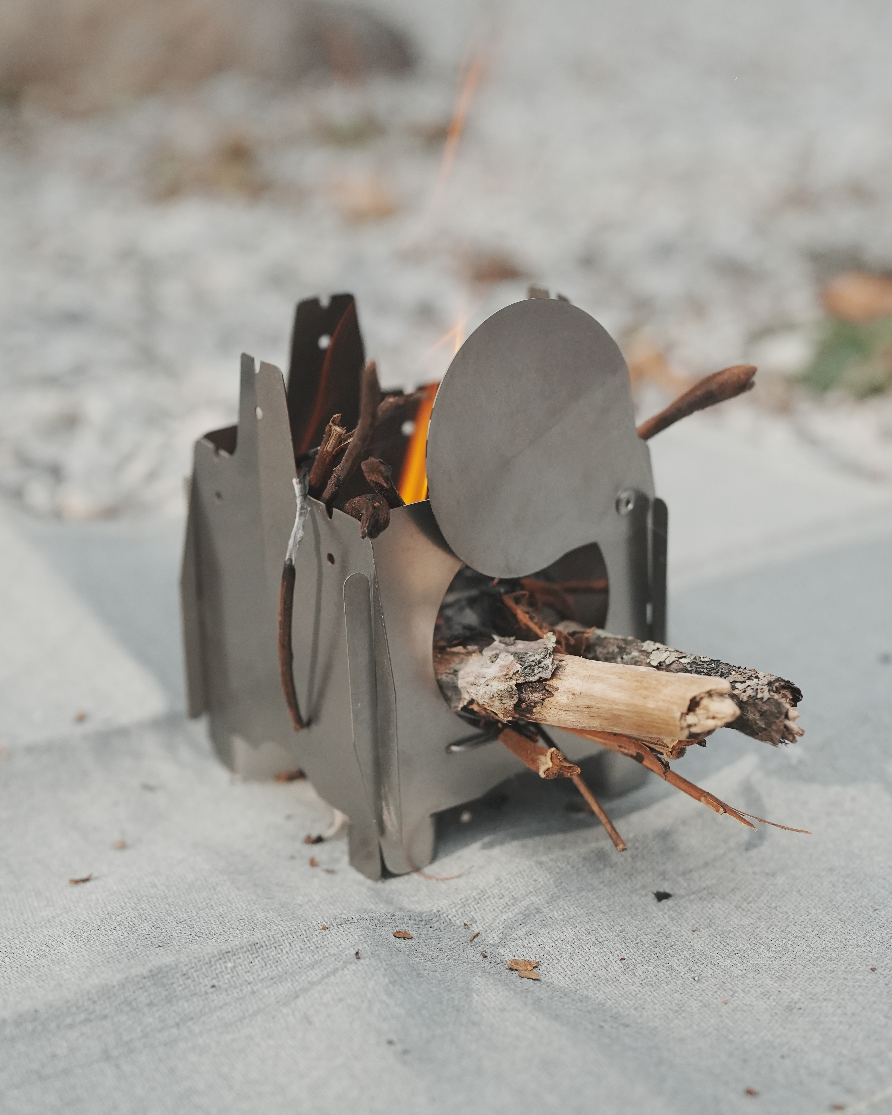 KulfiQ スクエアフォール、手焼きCD FireFly UL WoodStove